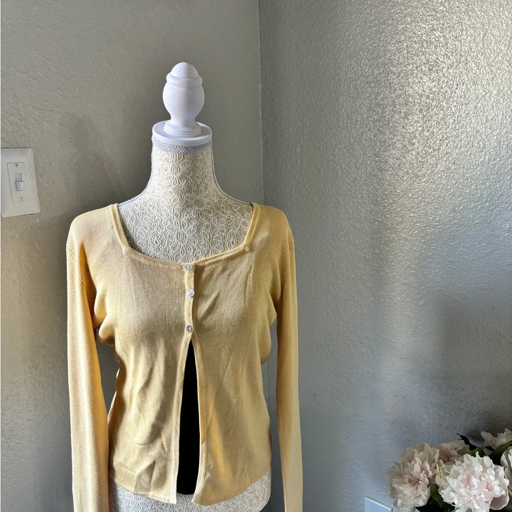 100% Silk Joseph A. Buttercup Yellow Silk Button-Front Cardigan - Picture 5 of 8